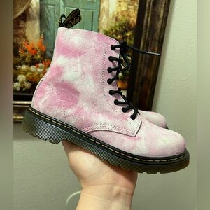 DR. MARTENS PASCAL J PINK TIE DYE LEATHER BOOTS